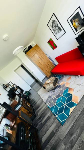 PHOTO-2026-04-08-11-21-23 (4).jpg