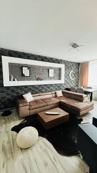 PHOTO-2026-04-08-11-21-22 (2).jpg