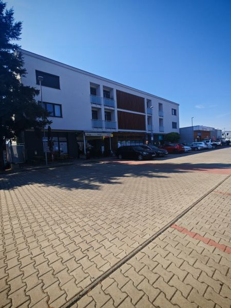 228140.jpg